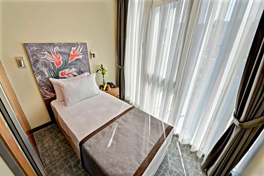 اتاق All Inn Hotel